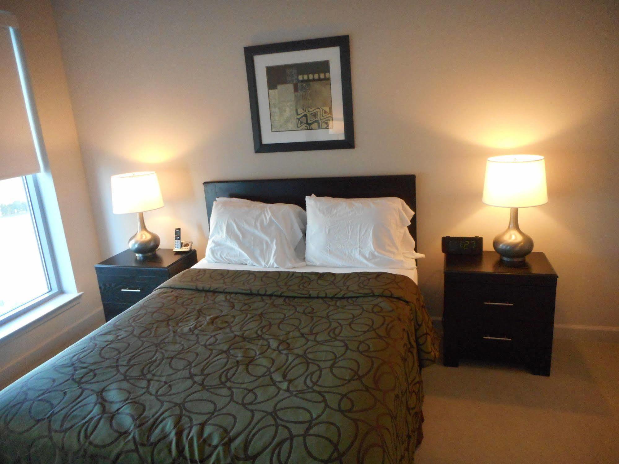 Weichert Suites At The Ovation 麦克莱恩 外观 照片