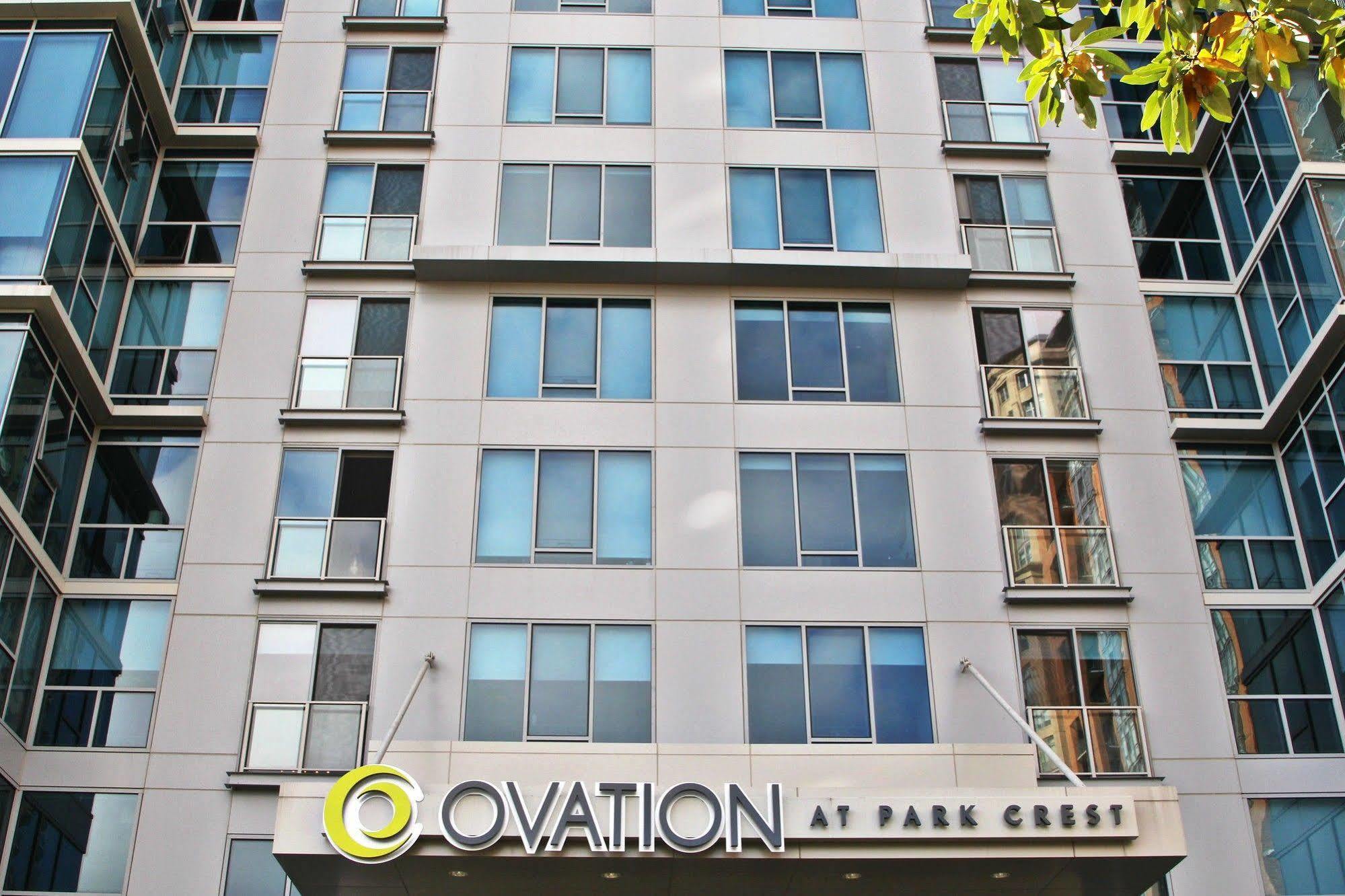 Weichert Suites At The Ovation 麦克莱恩 外观 照片